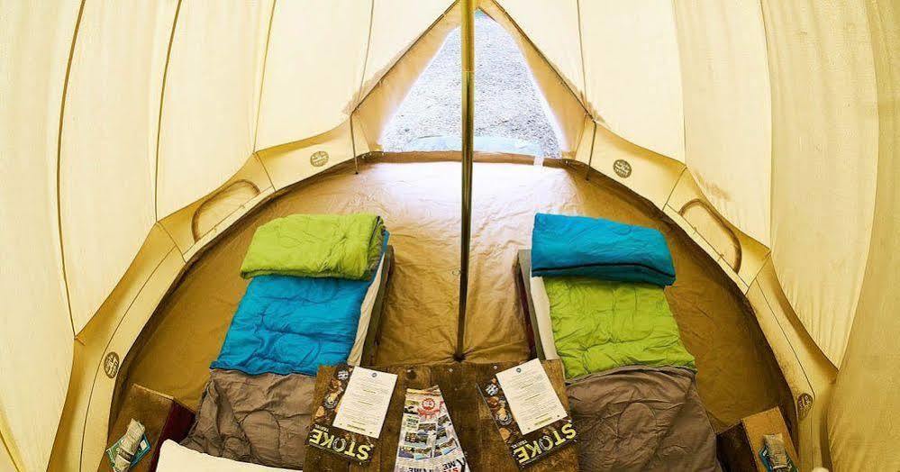 Festival Hotel *